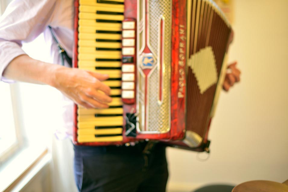 Accordion player during recording in Soundscape Studio, photo by Niels-Jacob Dandanell.